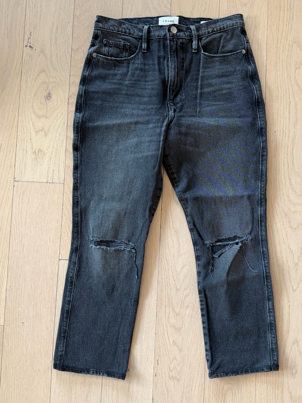 Frame Denim Le Silvie Slender Straight Women’s Skinny Jeans with Knee Rips